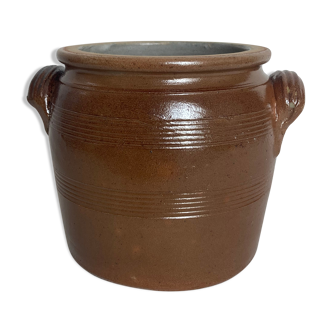 Glazed stoneware pot