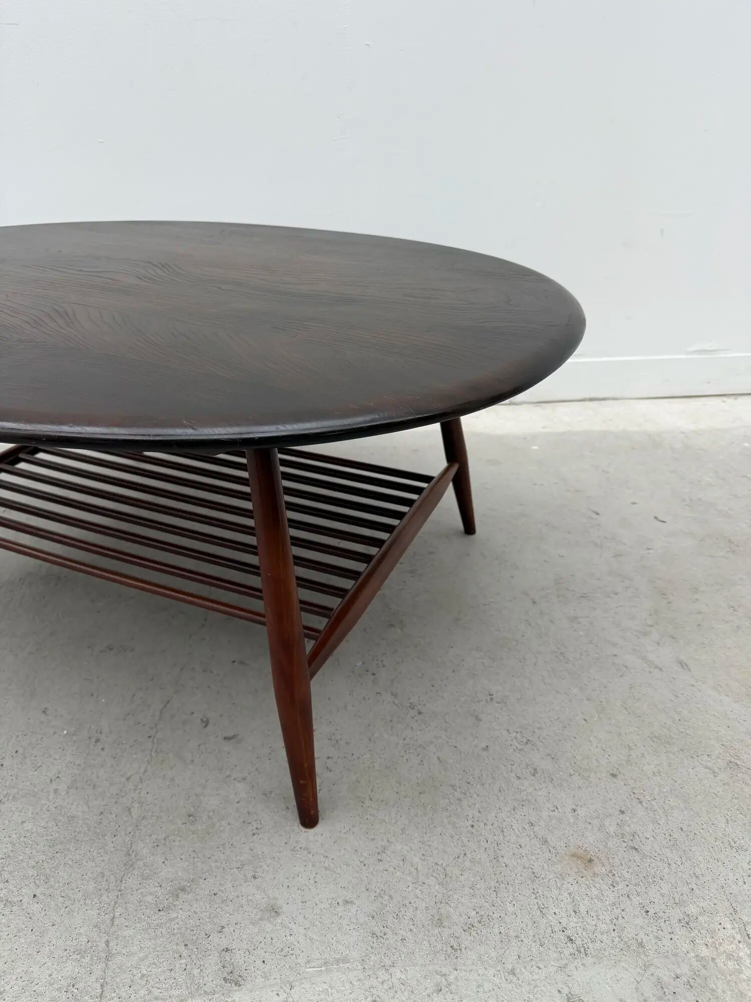 Table basse de Lucian ERCOLANI pour ERCOL, Angleterre 1960
