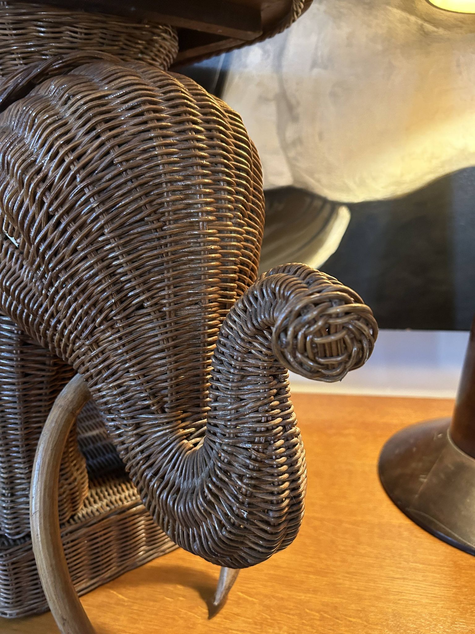 Rattan Elephant table in the style of Vivaï del Sud, Italy 1970