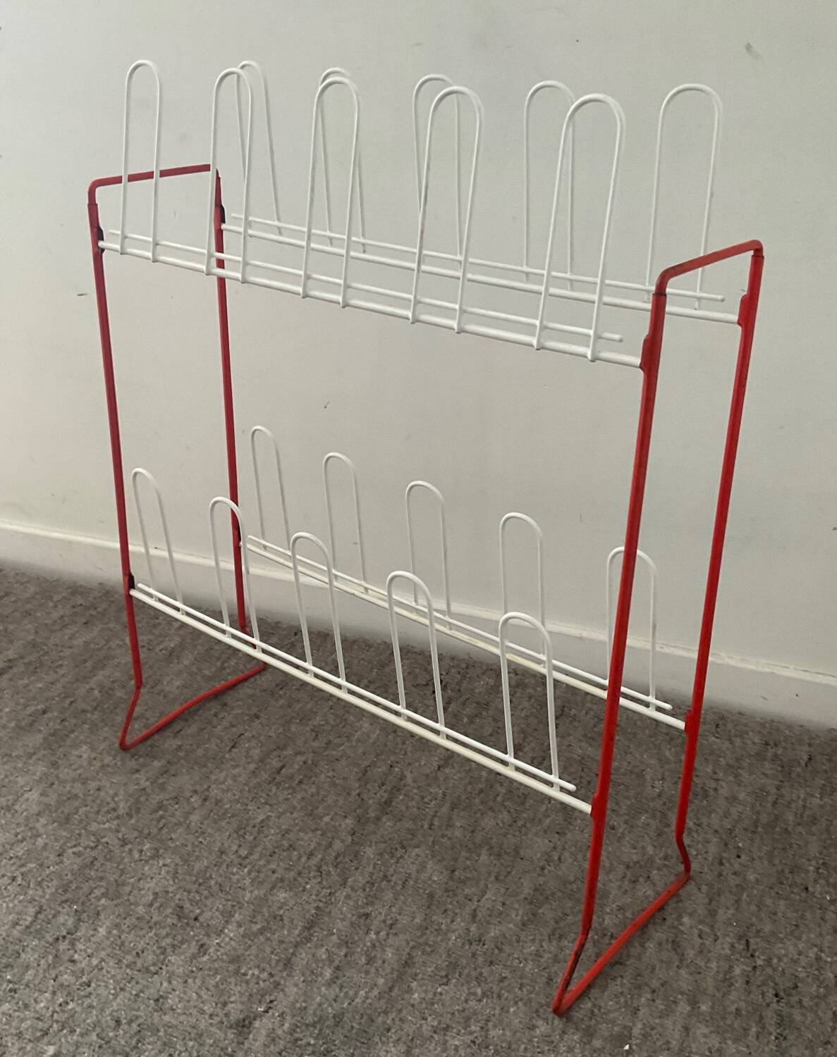 Vintage shoe rack from the 70s