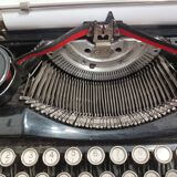 Underwood portable typewriter