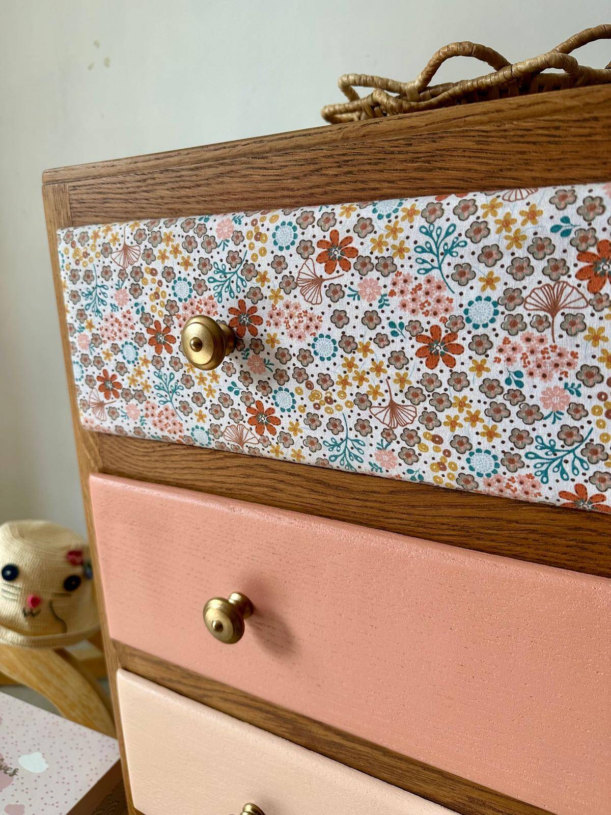 Renovated vintage chest of drawers