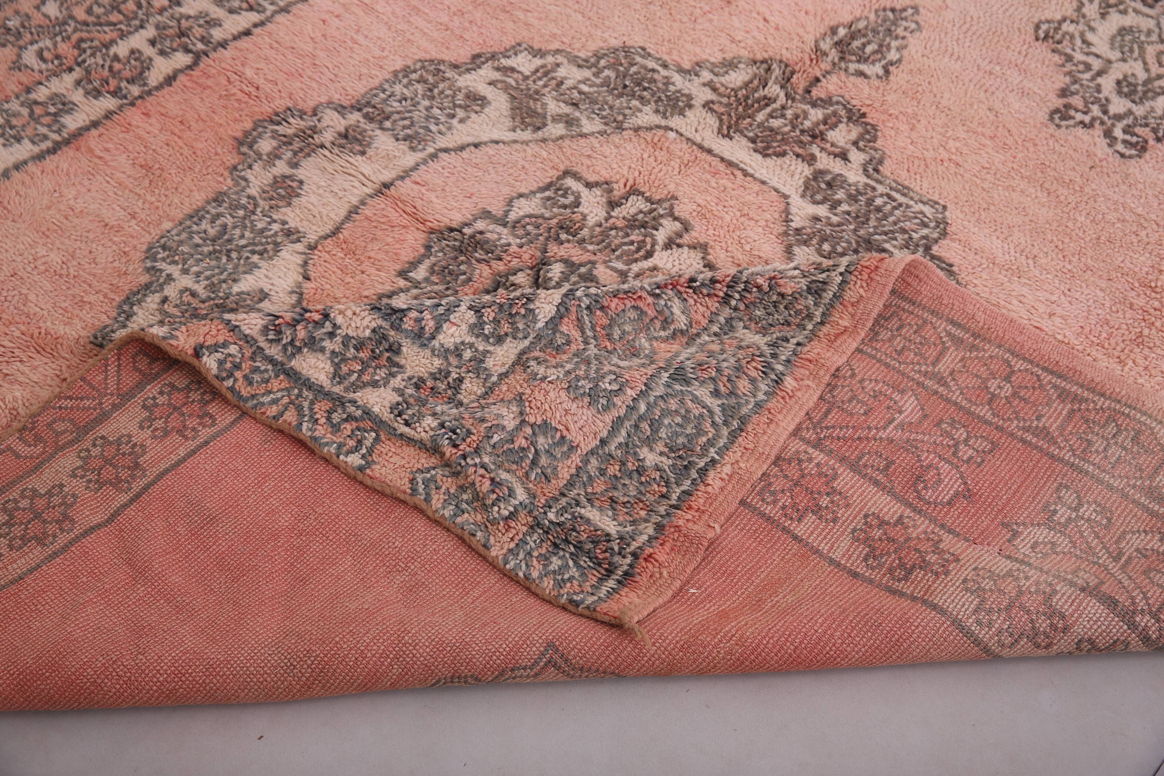 Tapis berbère en laine vintage marocain rose grand 212 x 394 cm, tapis fait main