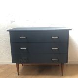 Vintage dresser