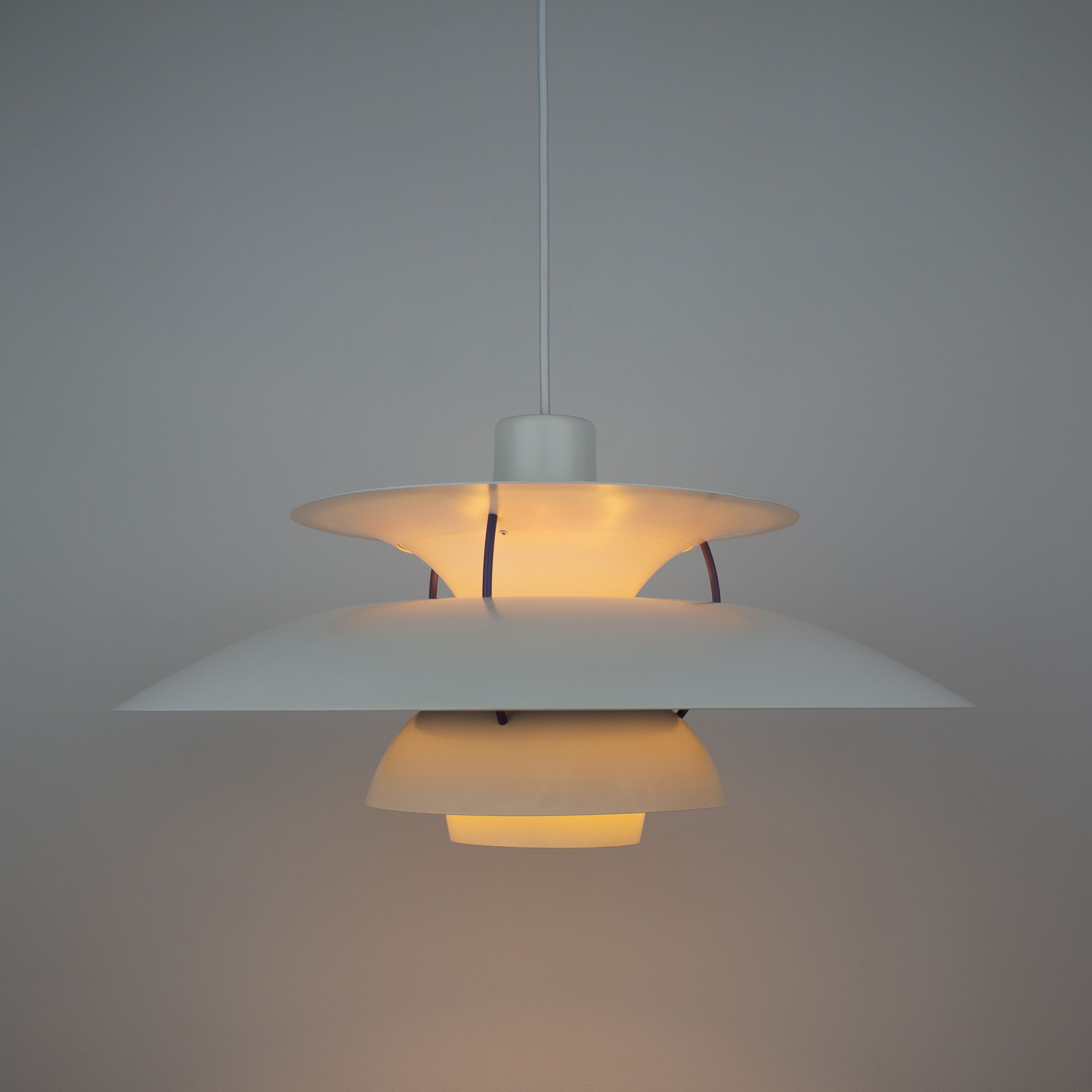 Danish vintage pendant lamp PH 5 by Poul Henningsen, Louis Poulsen, 1958