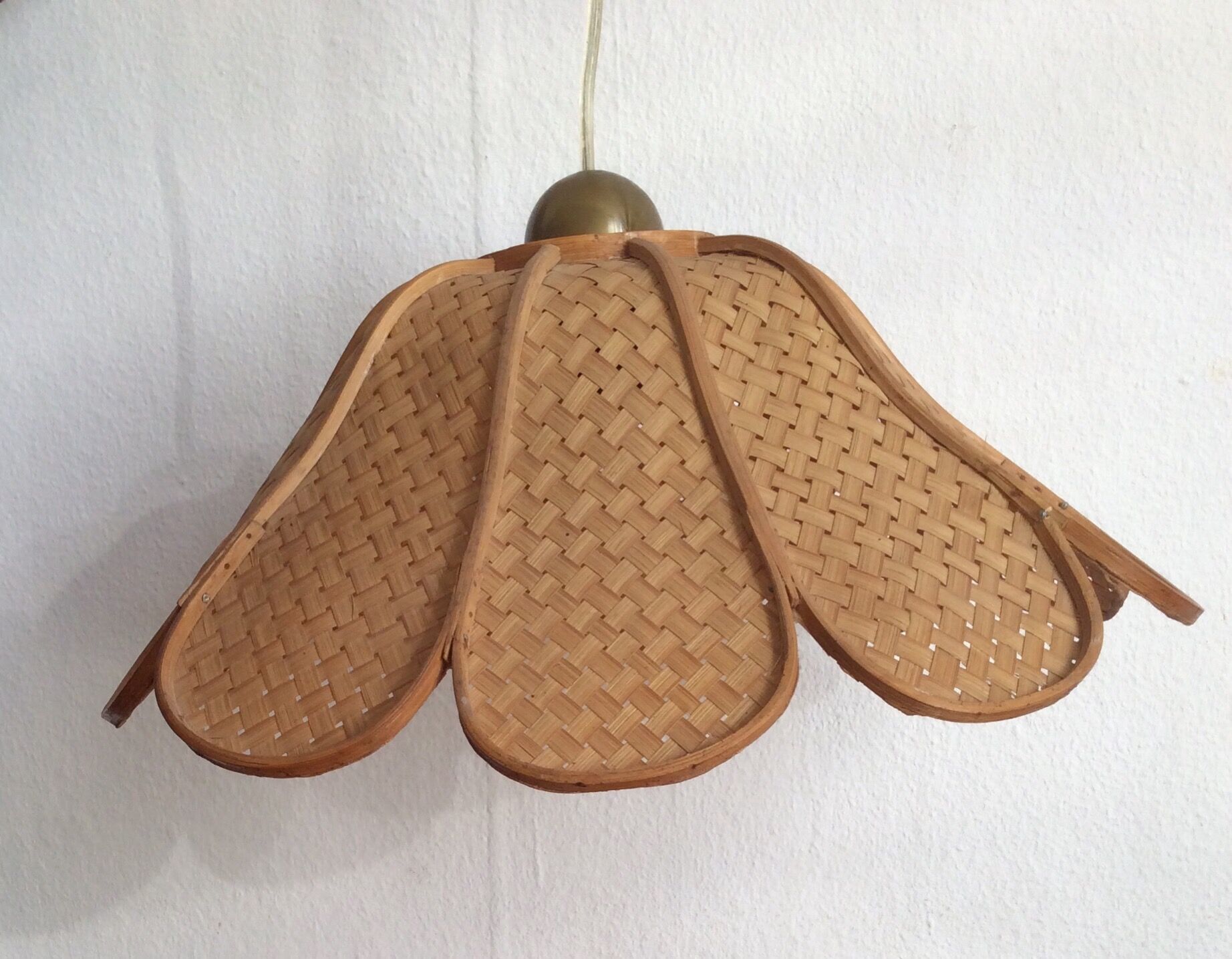Rattan flower hanging 60s