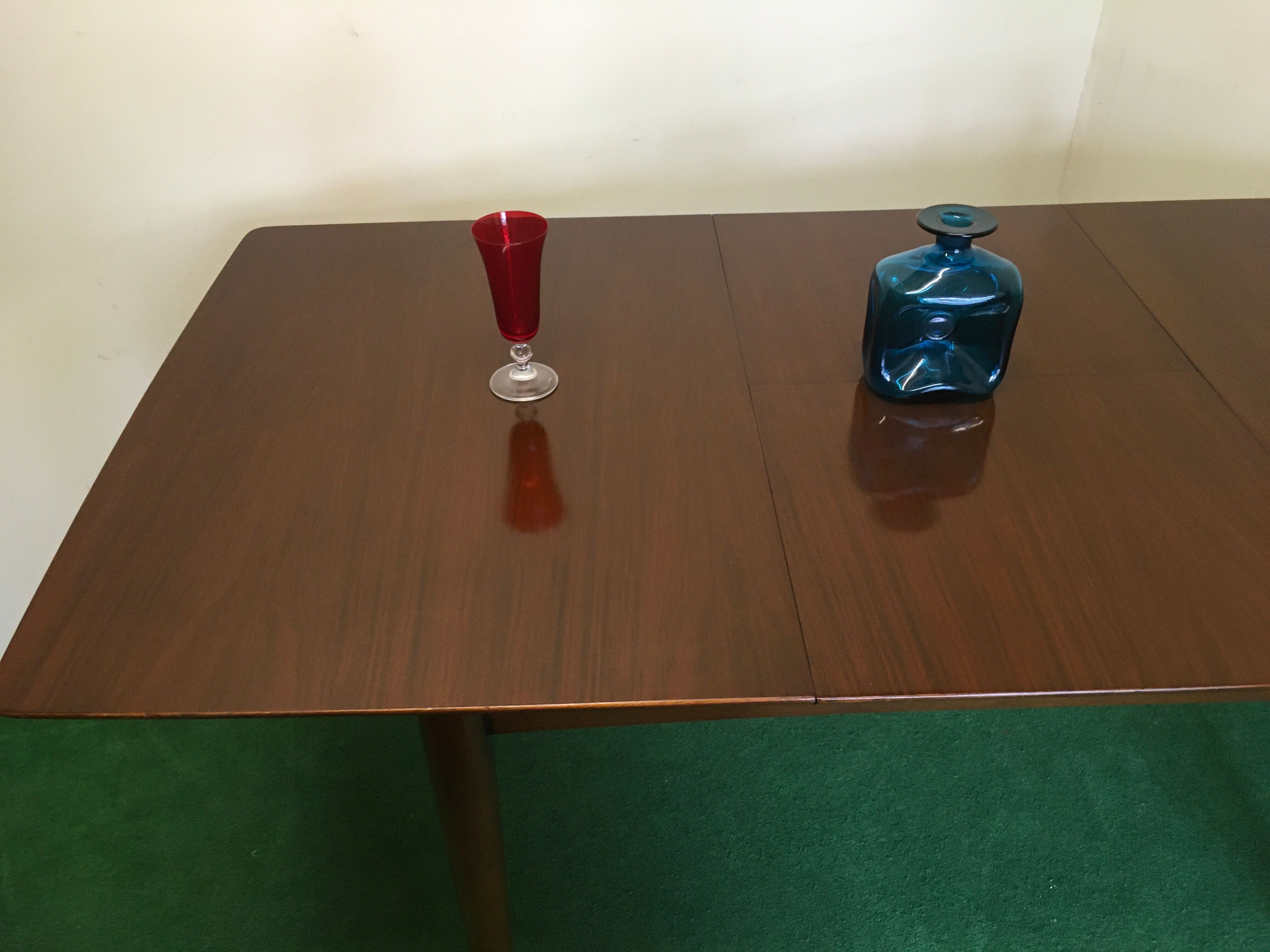 Dining room table