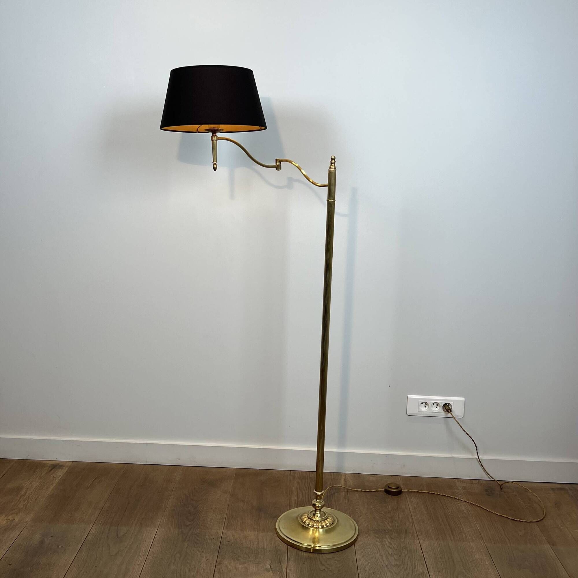 Reading Floor Lamp with Adjustable Arm in Gold Brass. French Work. Vers