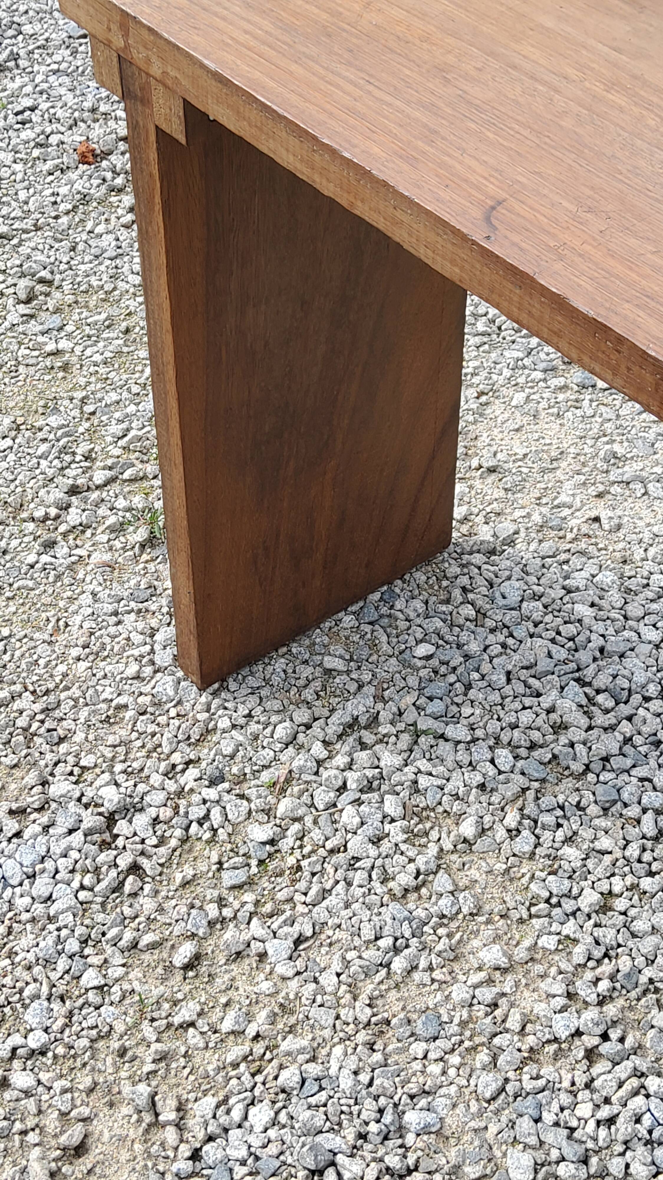 Brutalist bench of the 30s in solid mahogany