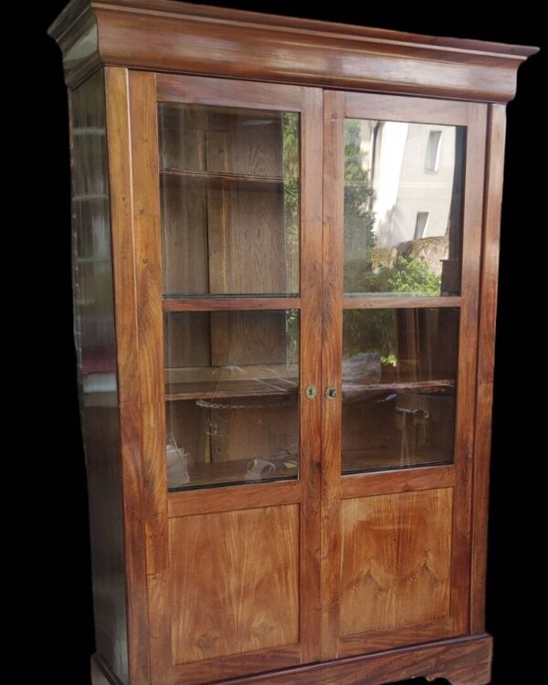 ancienne bibliothèque vitrine