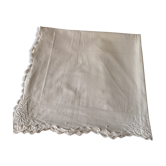 Taie avec broderie