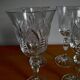 Lot de 4 petit verres à pied en cristal taillé