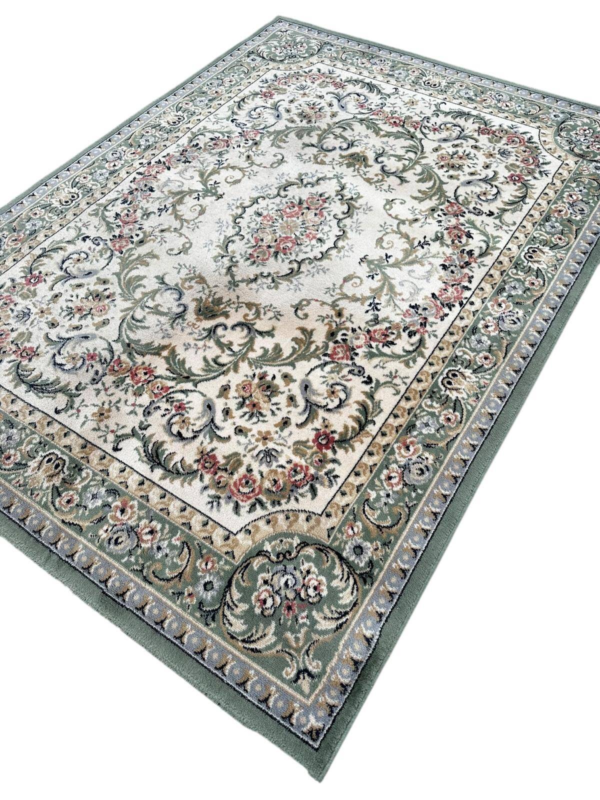 Tapis oriental en laine 230cm x 170cm