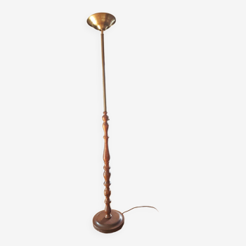Wood and metal floor lamp, halogen type but with LED bulb, tilting lampshade.