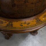 Bar globe maps rolling world