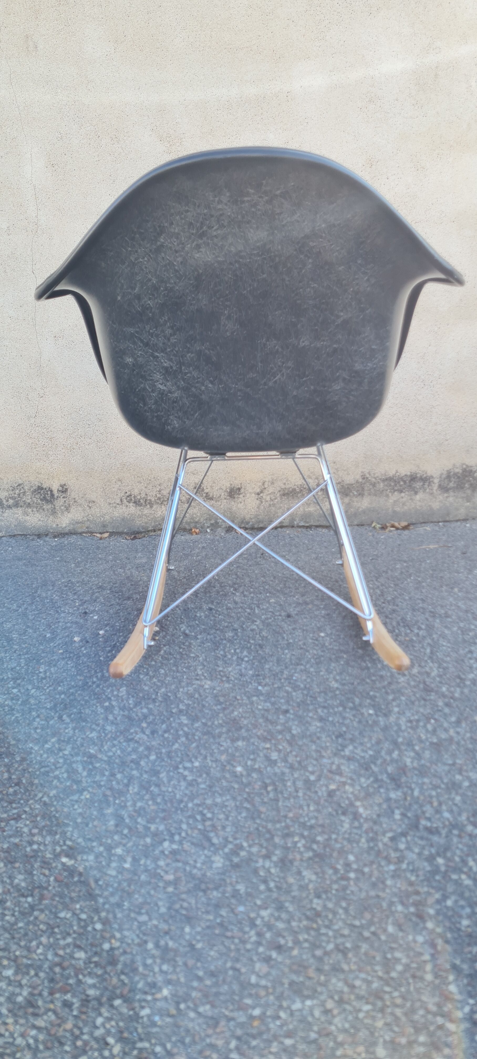 Rocking chair RAR fiberglass by Charles & Eames 1970
