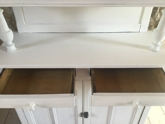 Parisian two-body buffet