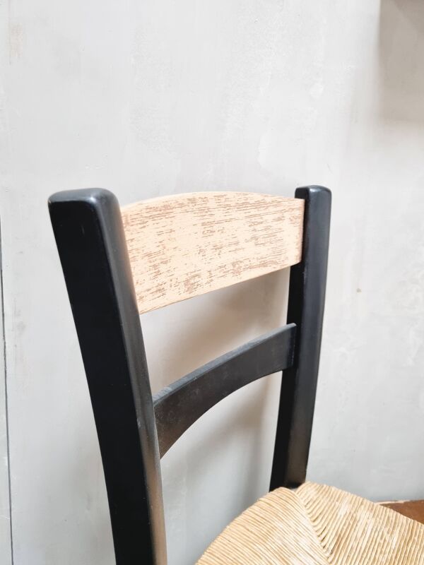 Chaise bistrot paille ancienne relookée