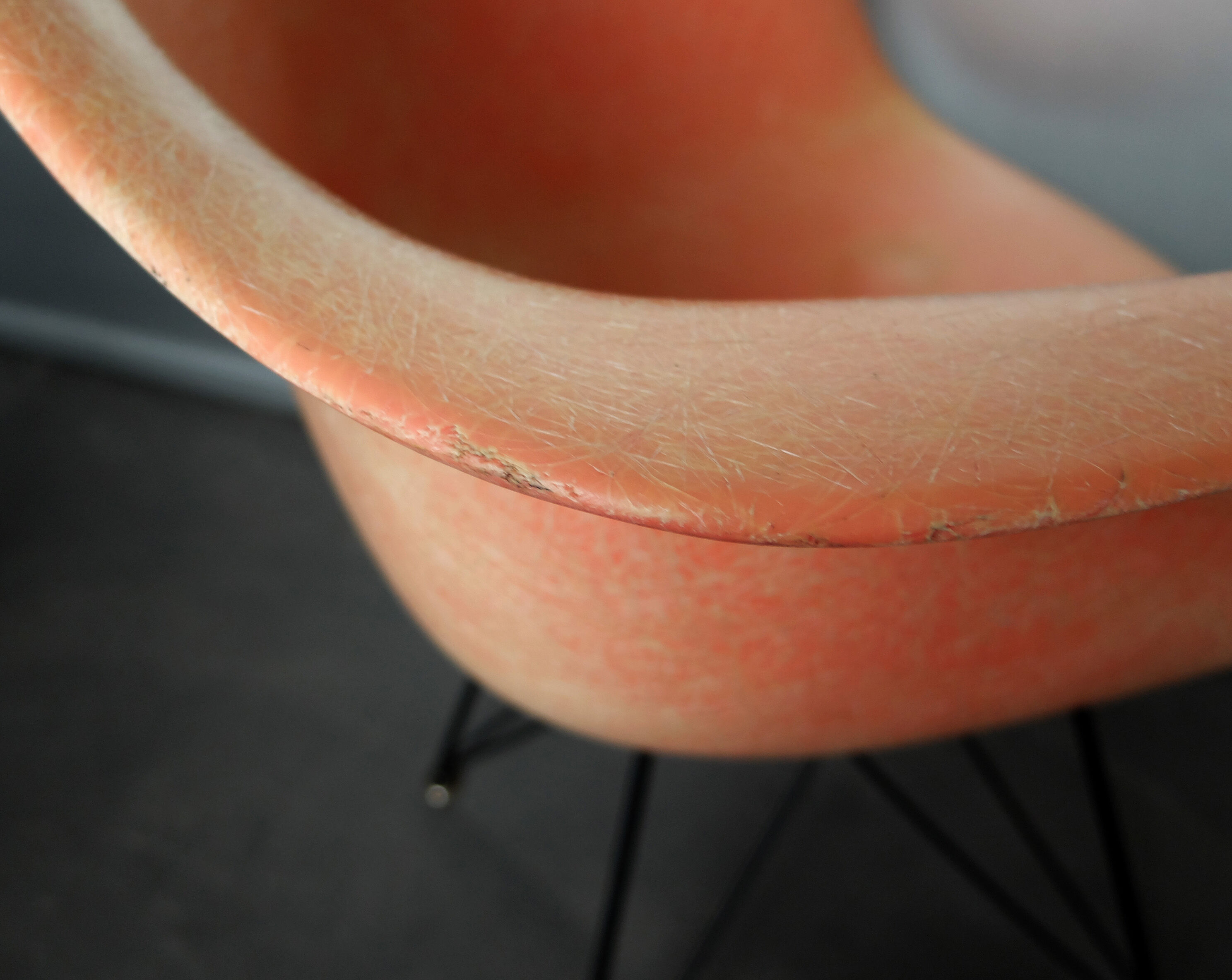 Fauteuil DAR par Charles & Ray Eames pour Zenith Plastics, red ou salmon, 1950