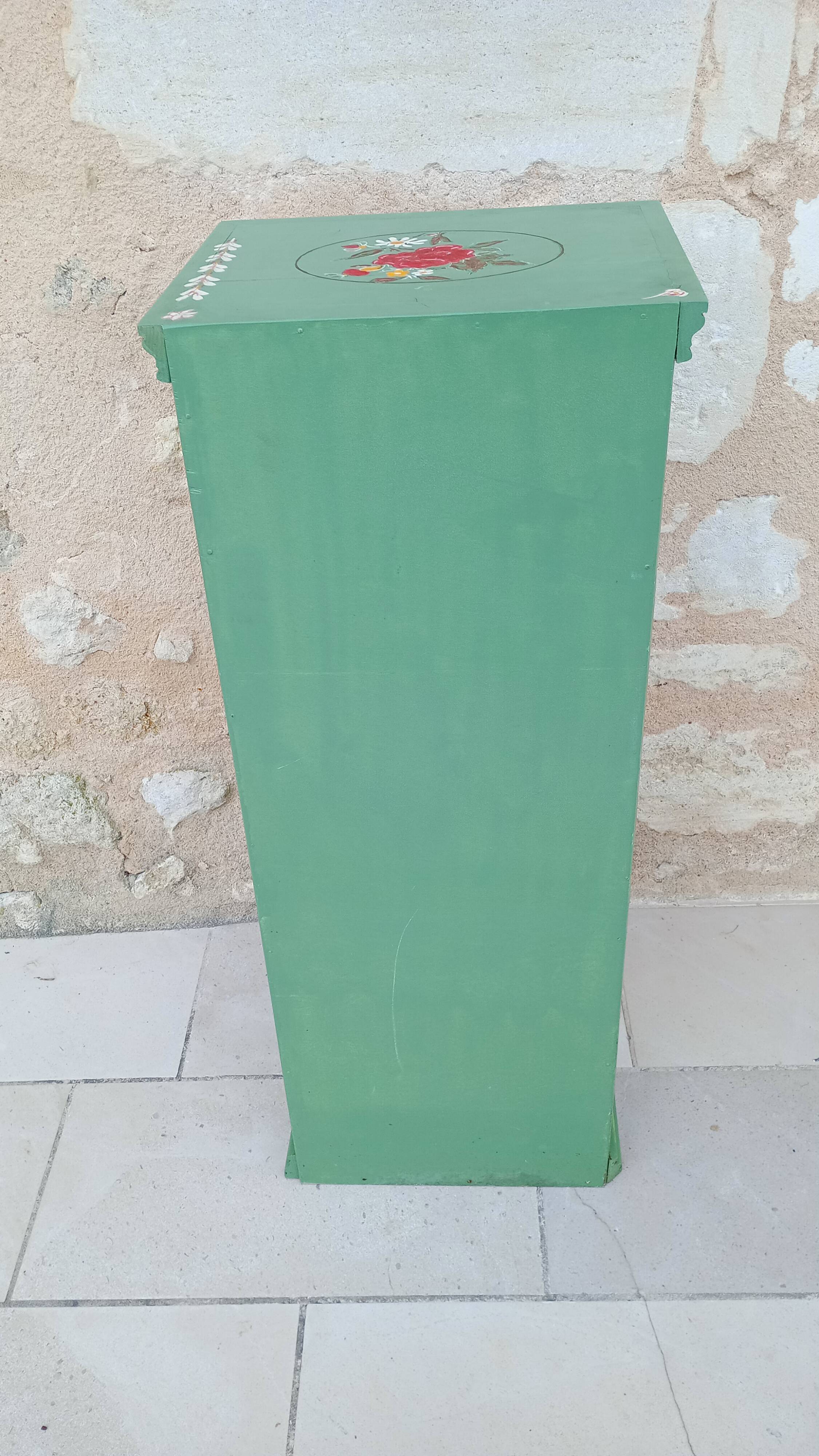 étagère peinte meuble de rangement