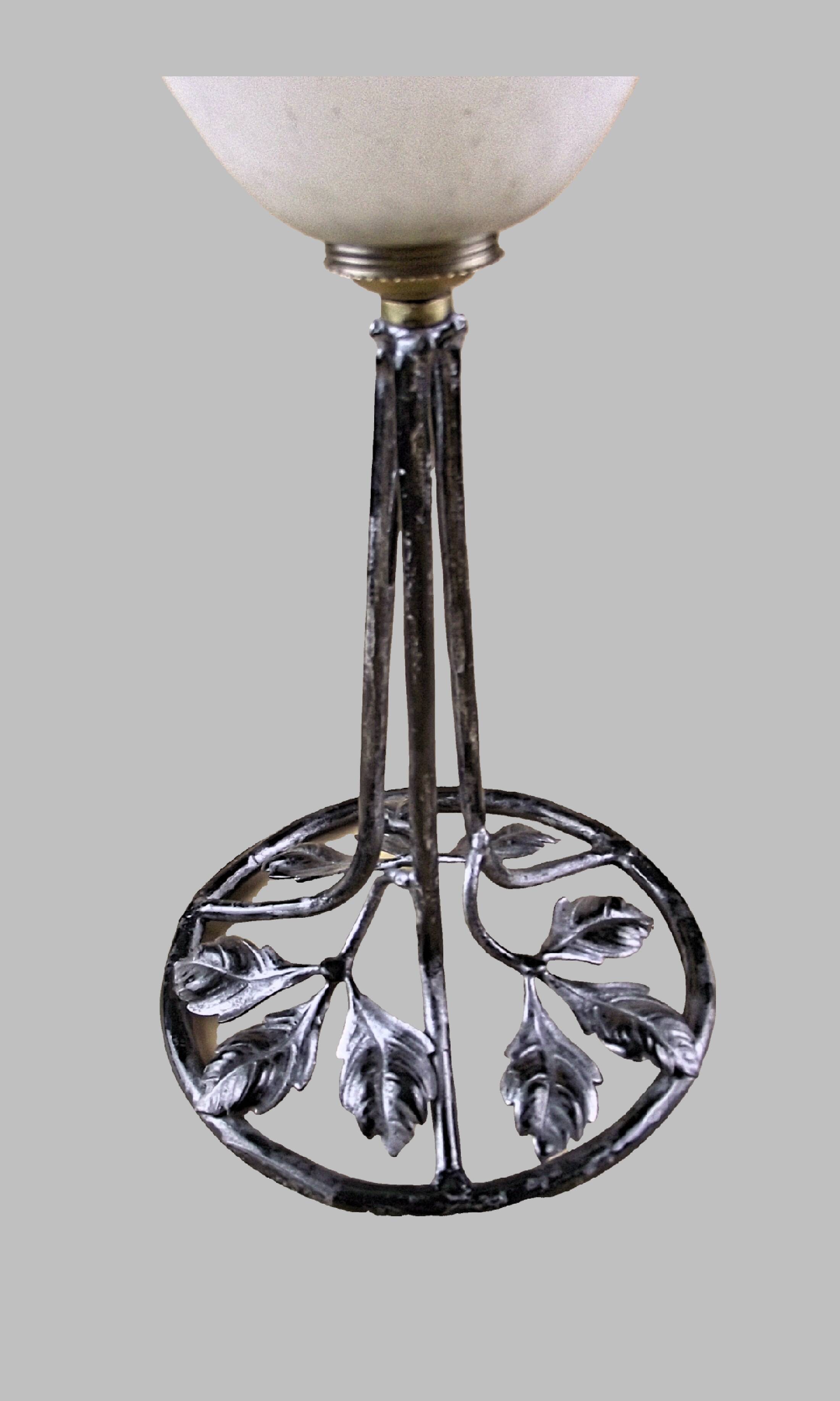 Art deco glass lamp by degue