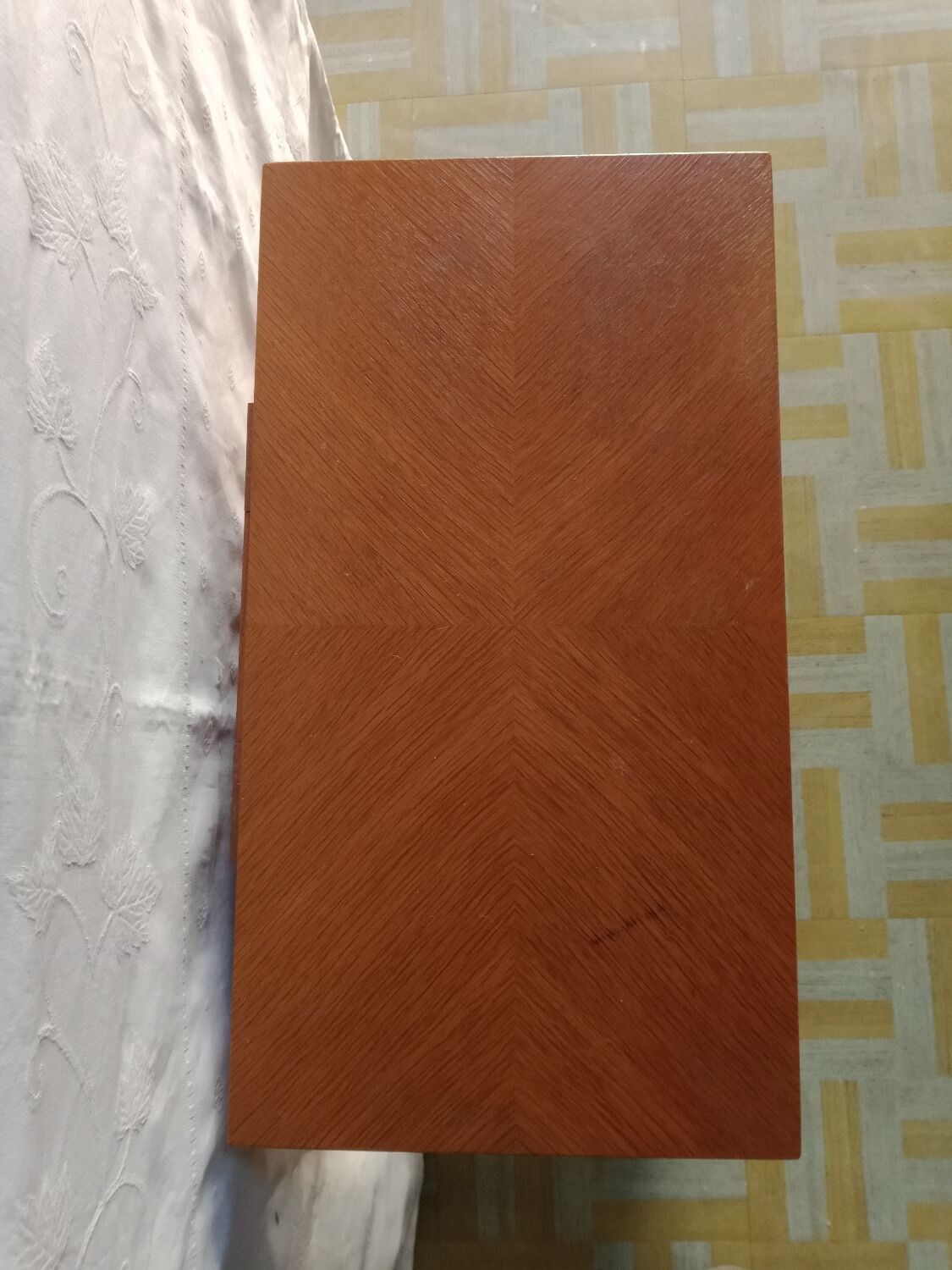 Sewing box feet compass 60s