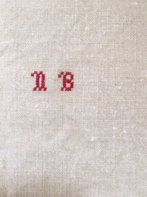 Set of 4 old tea towels in thick linen