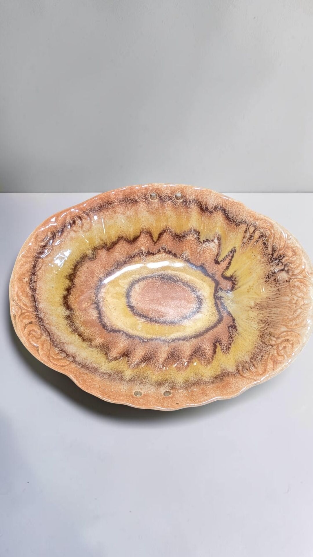 Vintage ceramic dish / catchall – West Germany 902