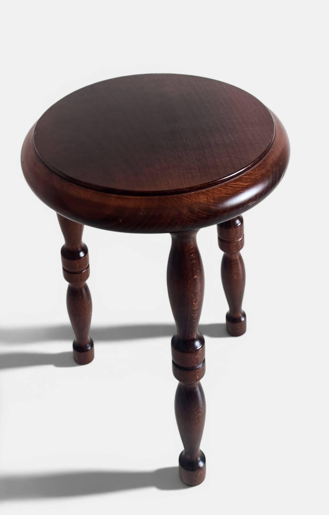 French Turned Chestnut Wood Stool or Side Table, Mid-20th Century