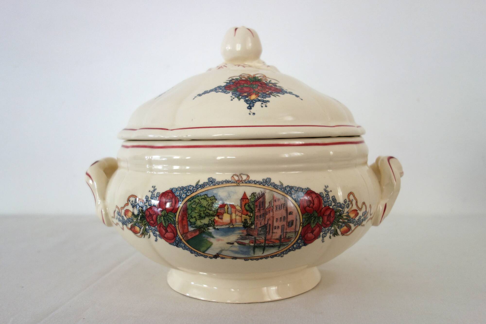Ancienne soupière Obernai Sarreguemines