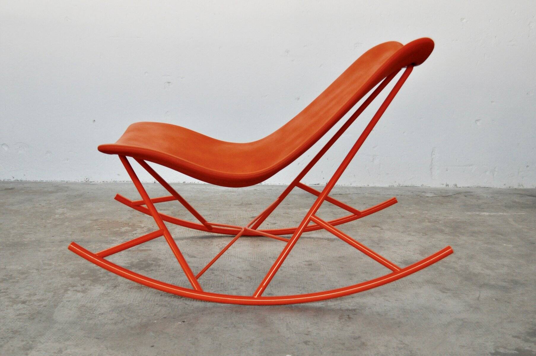 Chaise à bascule en métal et polyuréthane de Sintesi, Italie, 2010