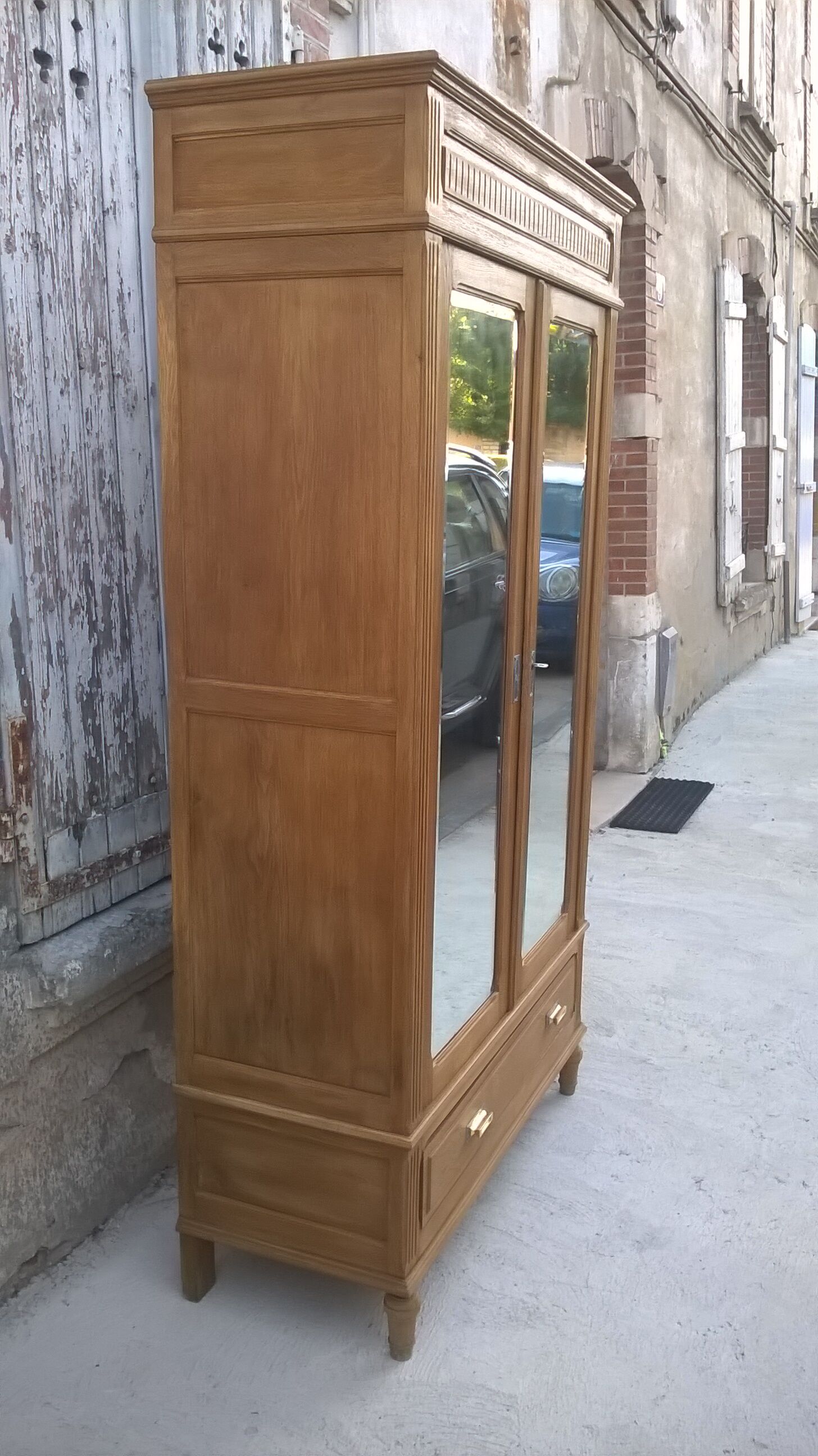 Parisian wardrobe year 30/40