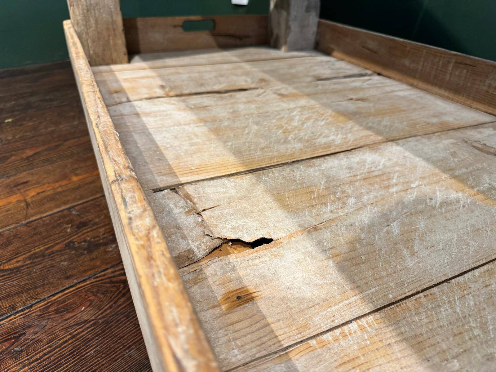 Craft table