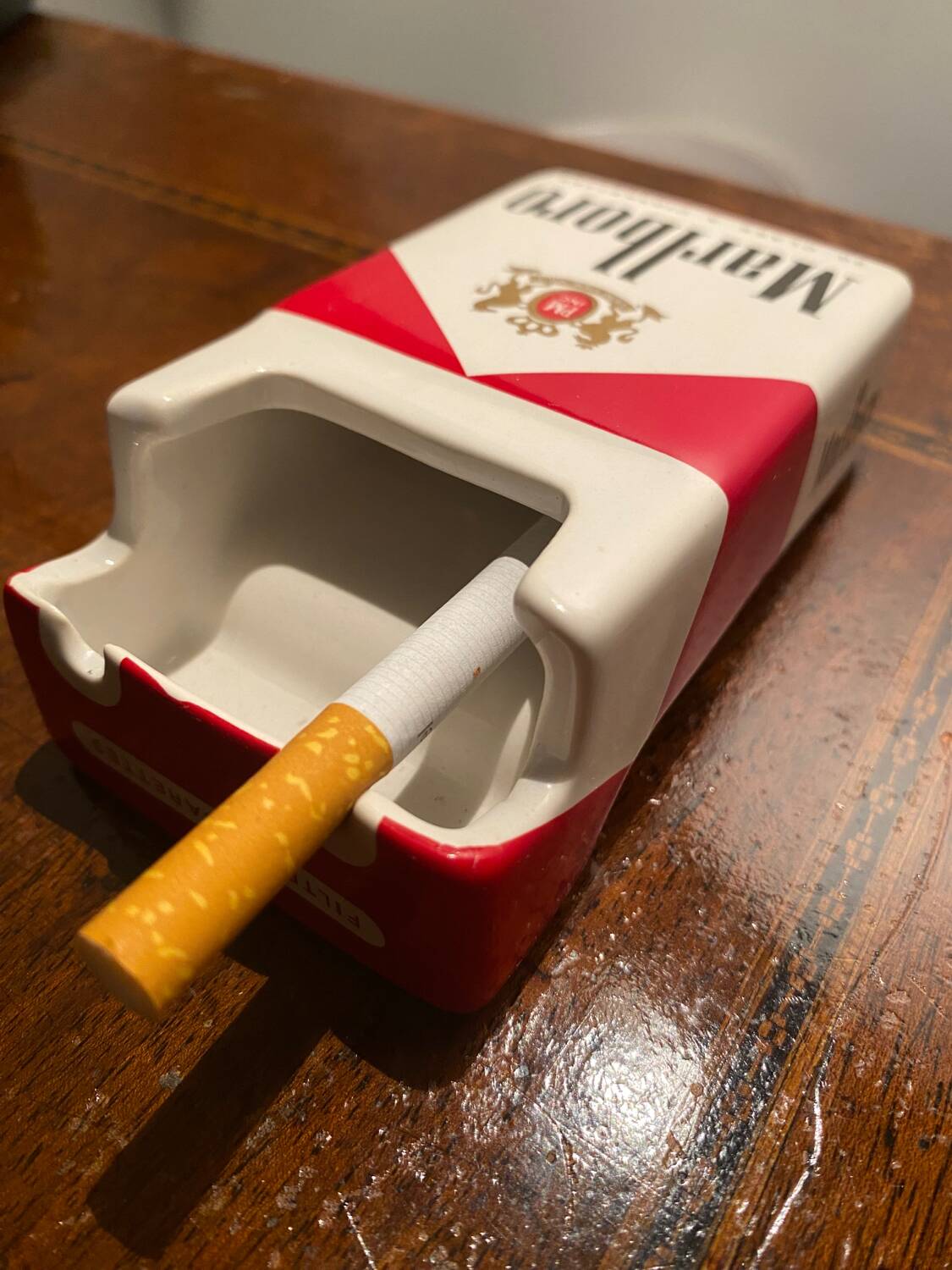 Marlboro ceramic ashtray