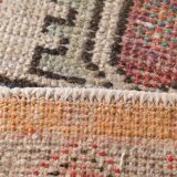 2x3 Red Beige Classic Vintage Rug, 43x82Cm