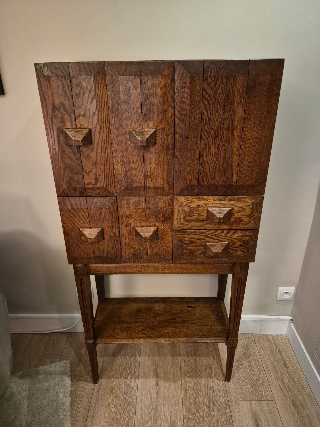 Secretary cabinet from the Art Deco period.