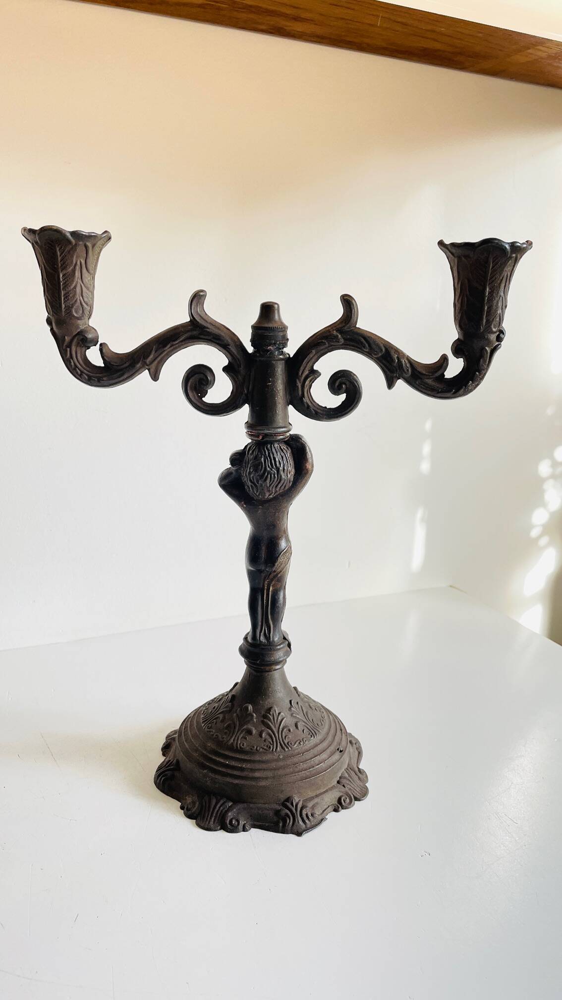 Little angel table candle holder