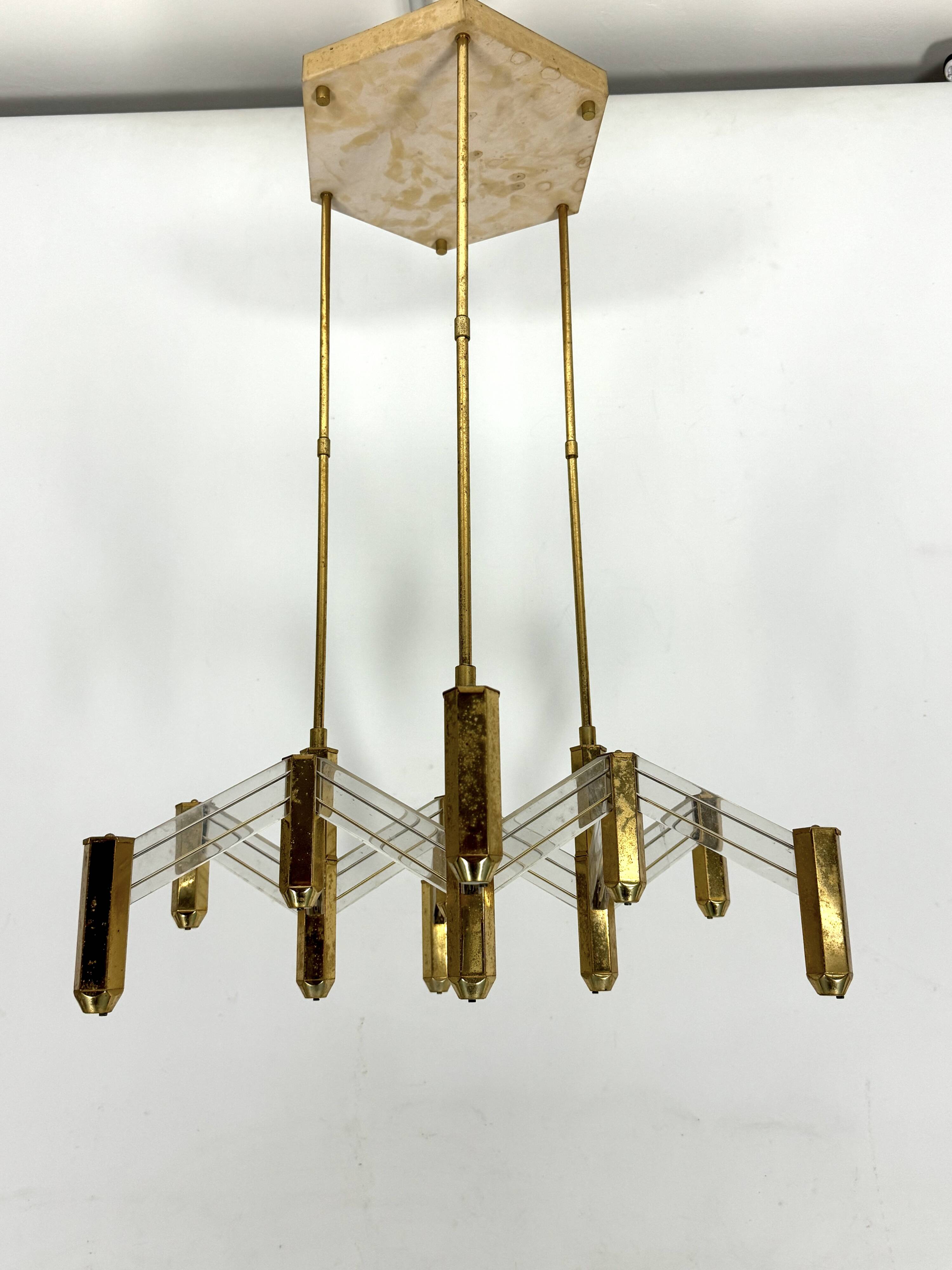 Vintage Italian brass and perspex chandelier by Zeroquattro from 70s