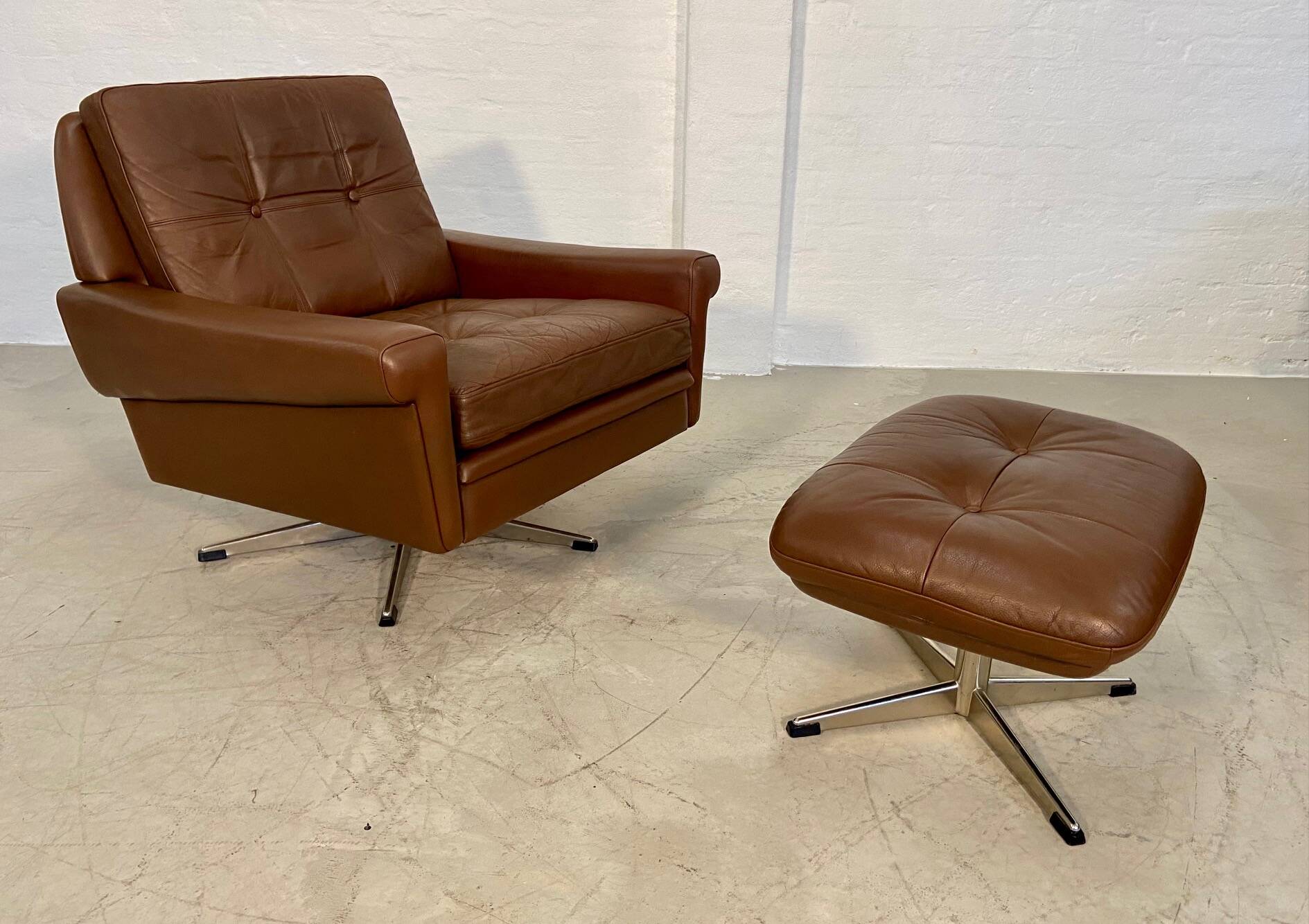 Vintage danish retro mid-century svend skipper brown leather chair & stool 60s