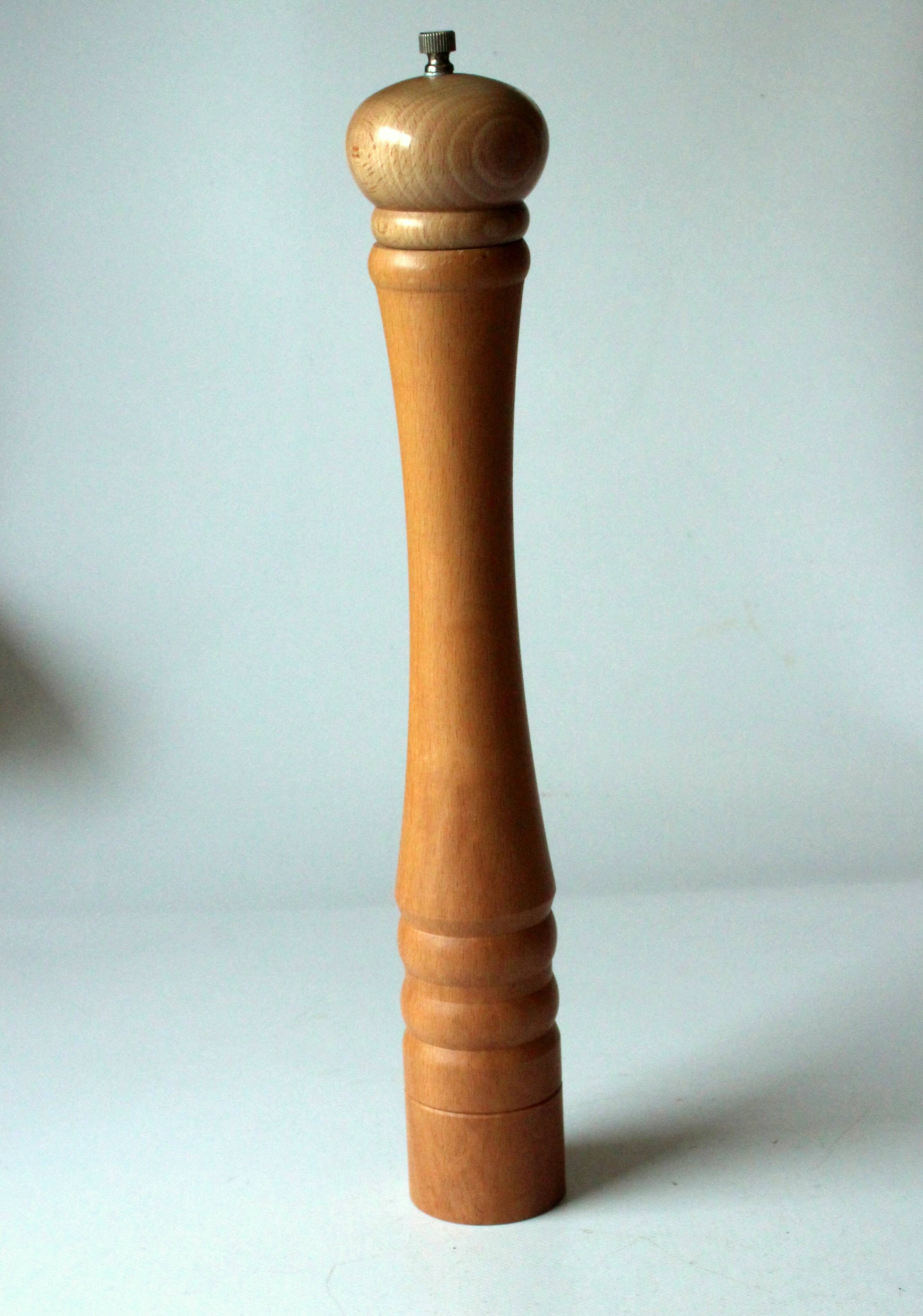 Moulin à poivre XL vintage en bois et métal