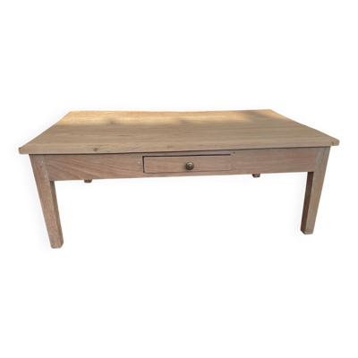Table basse en bois avec tiroir