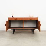Buffet danois en teck par Denka, années 1970