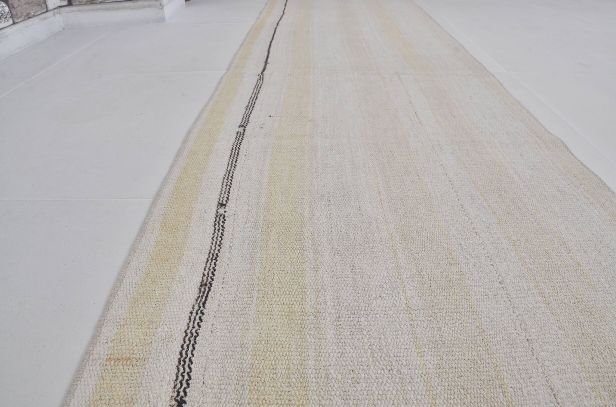 Tapis en chanvre neutre rayé sku 3789