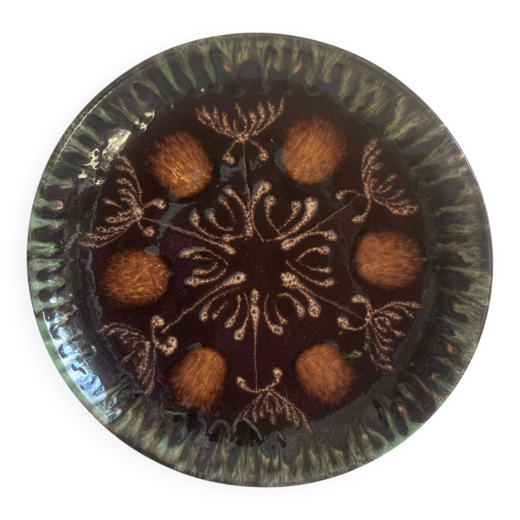 Vintage ceramic bowl for placing or hanging.