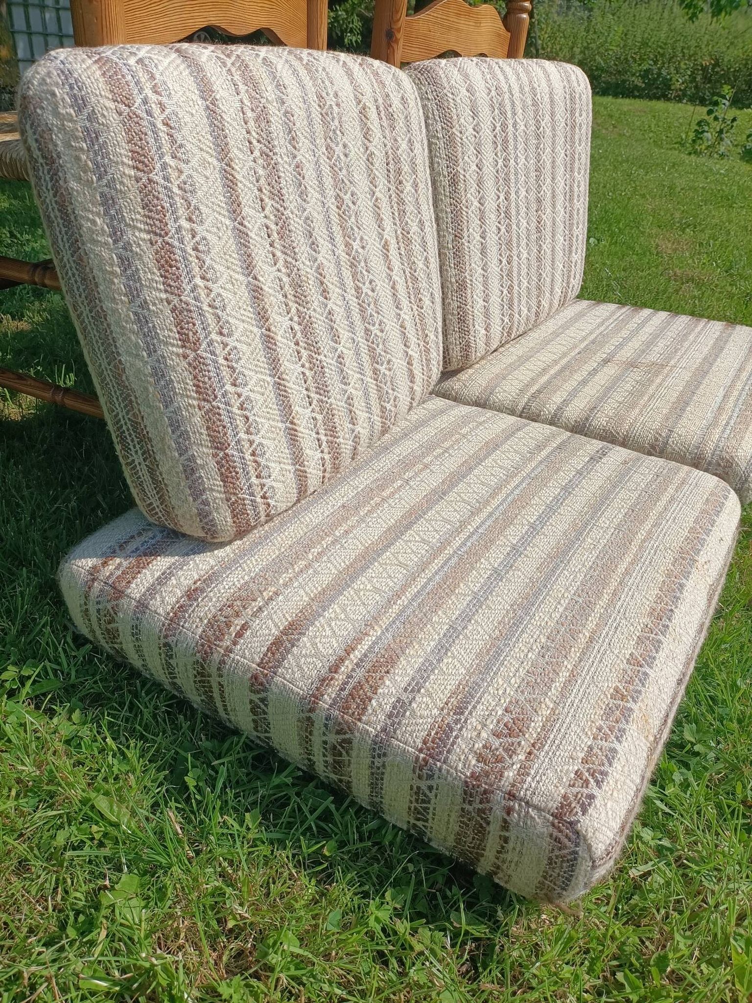 Cushion Set