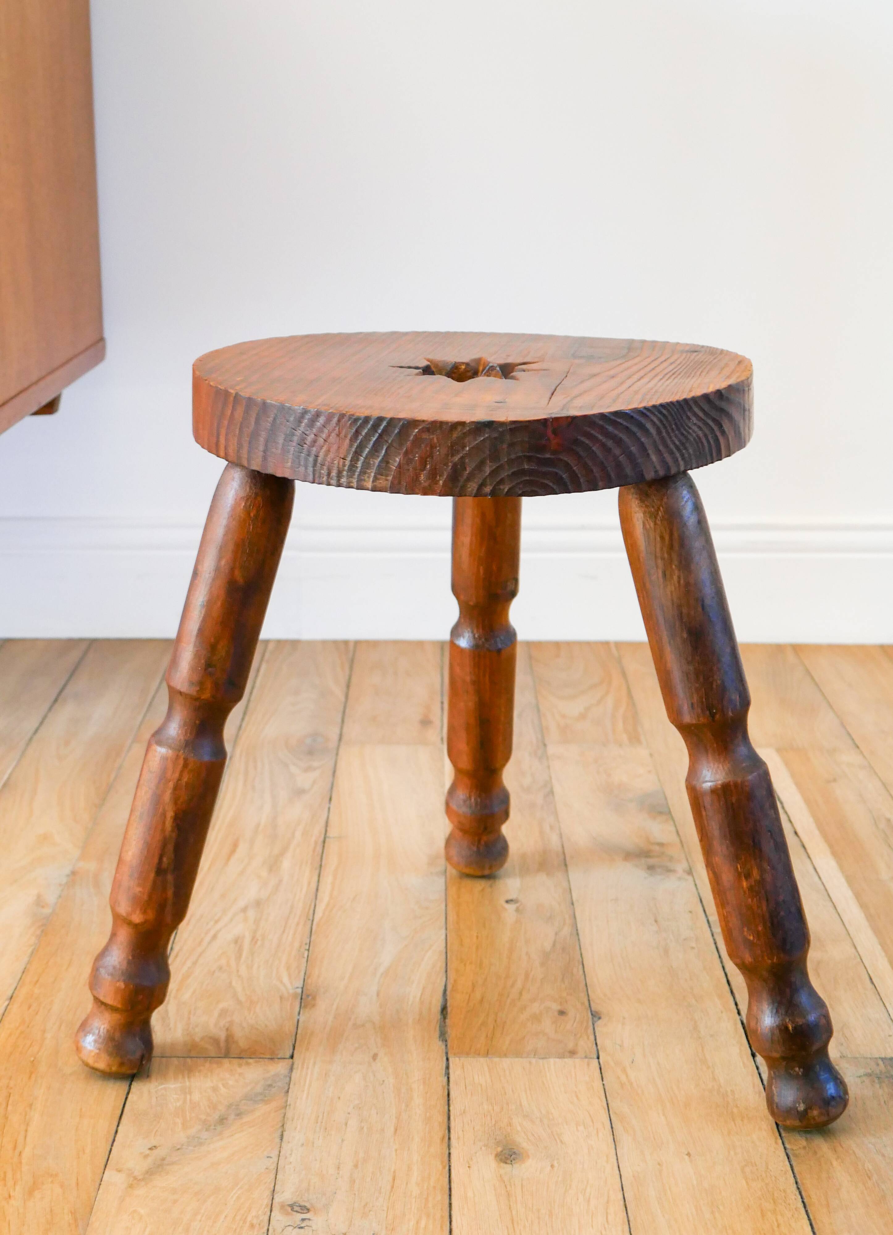 Wooden tripod stool with star, Brutalist, Popular Style, 1950