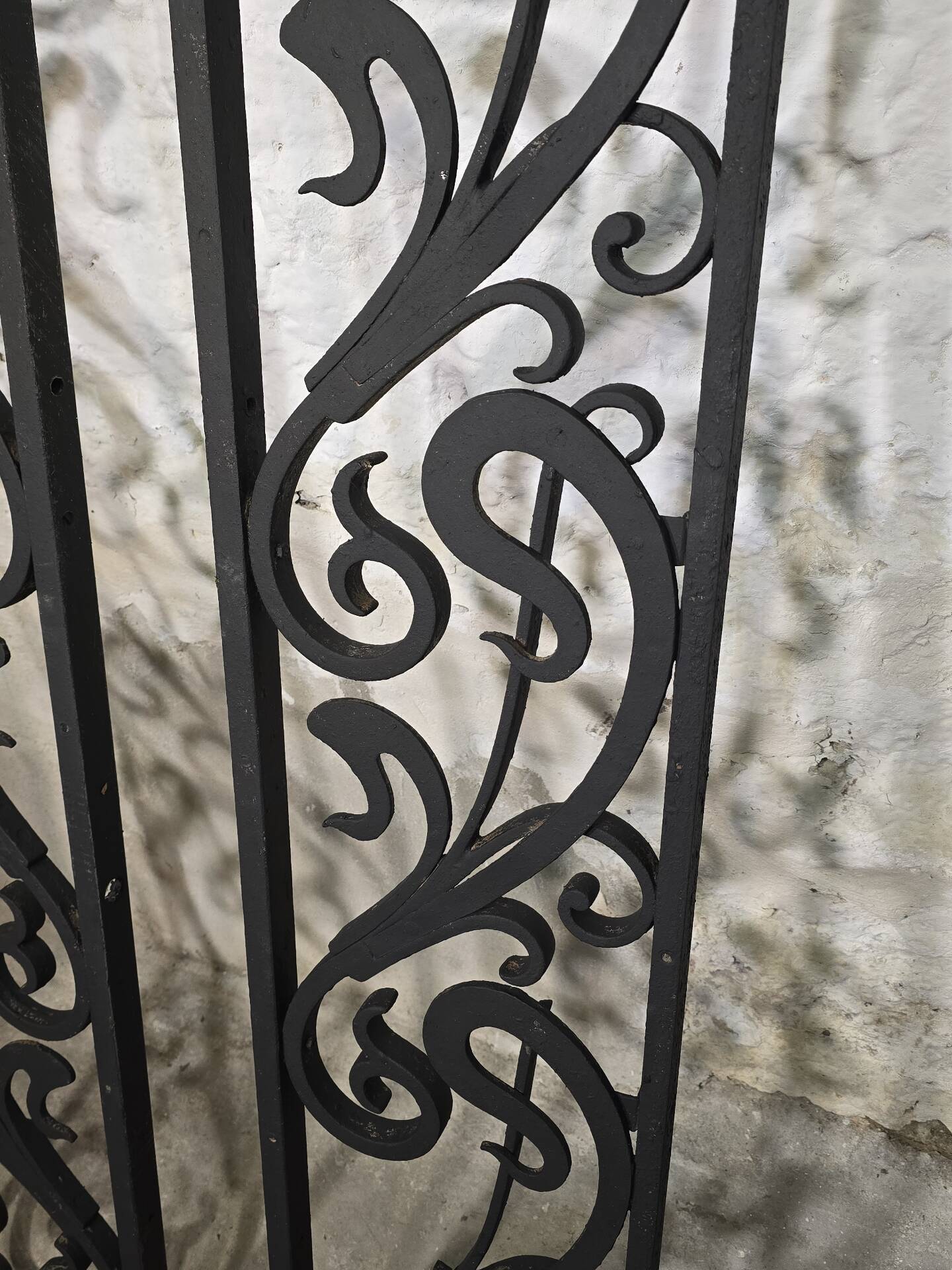 Wrought iron grille from the early 20th century Art Deco / Art Nouveau