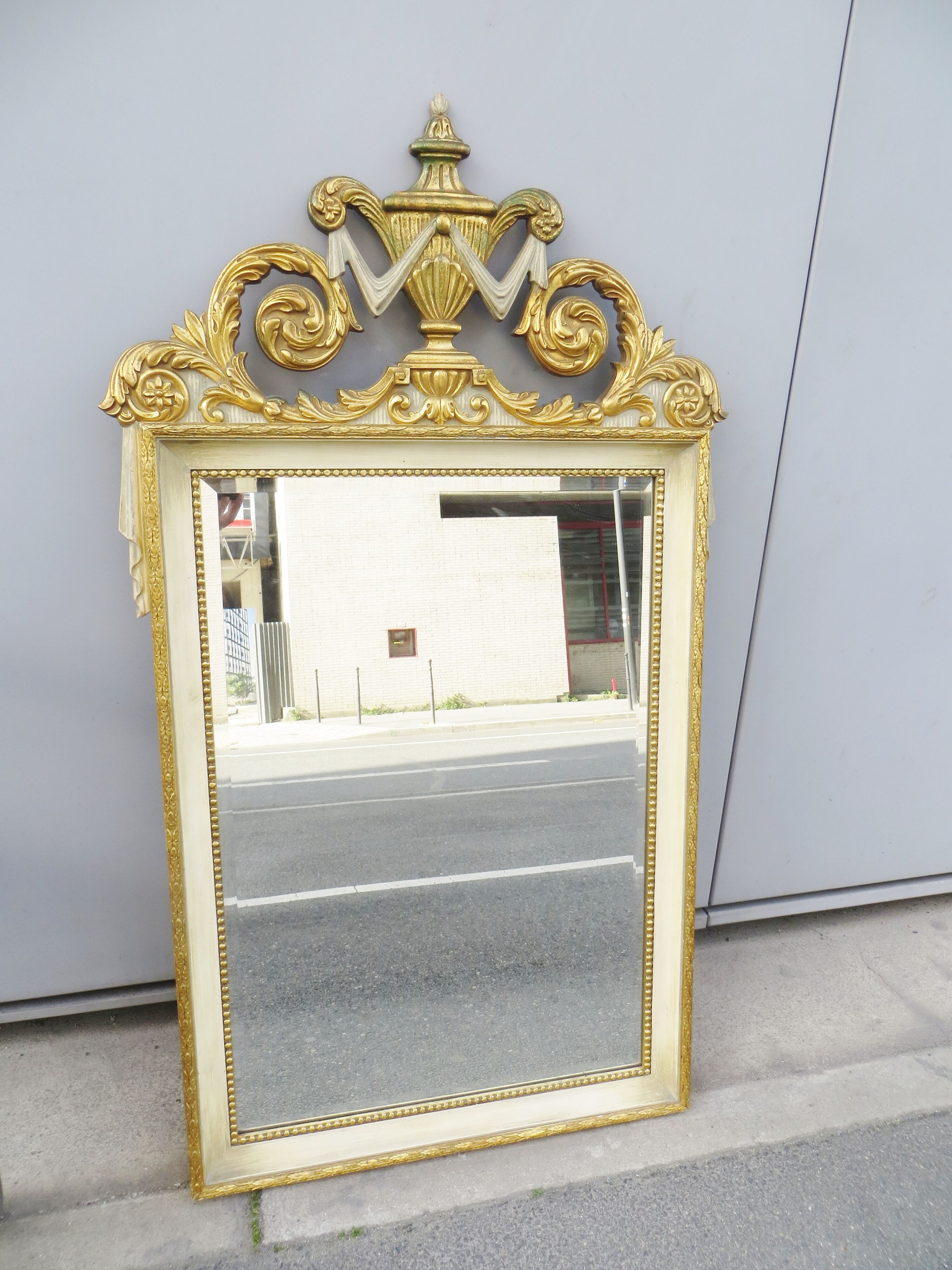 Neoclassical mirror 70x120cm