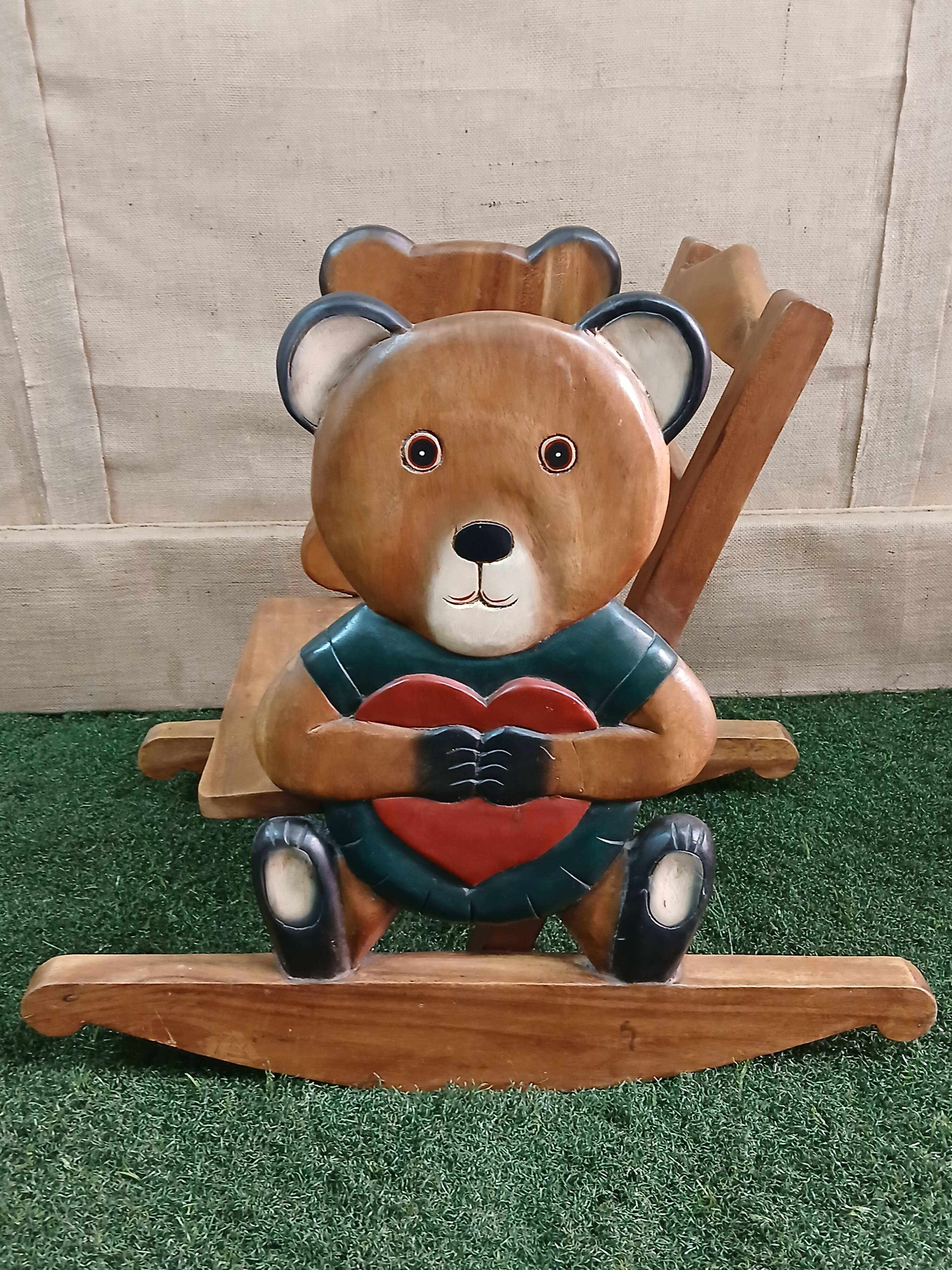 Wooden child seat