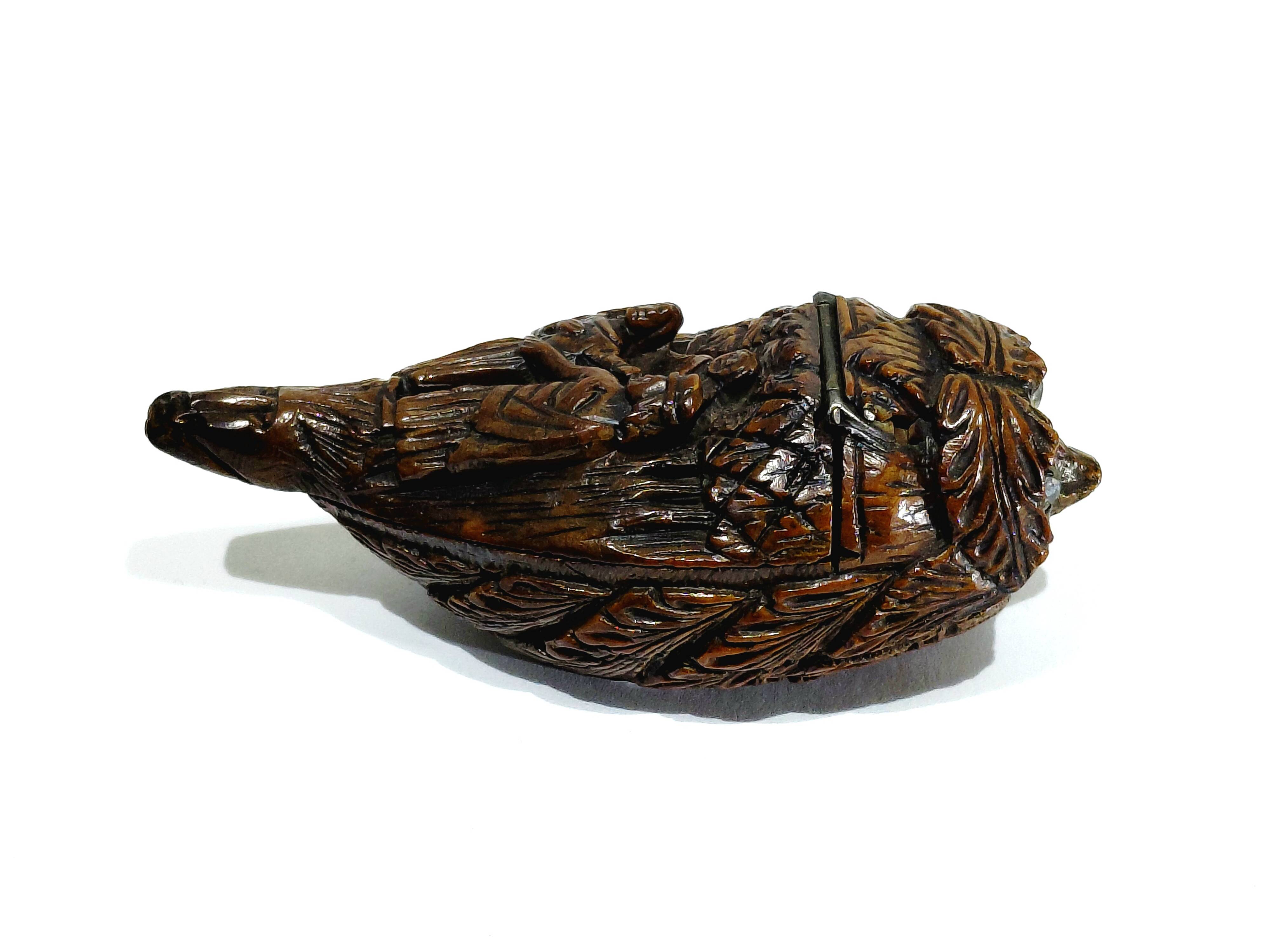 FOLK ART - WOODEN TOBACCO BOX